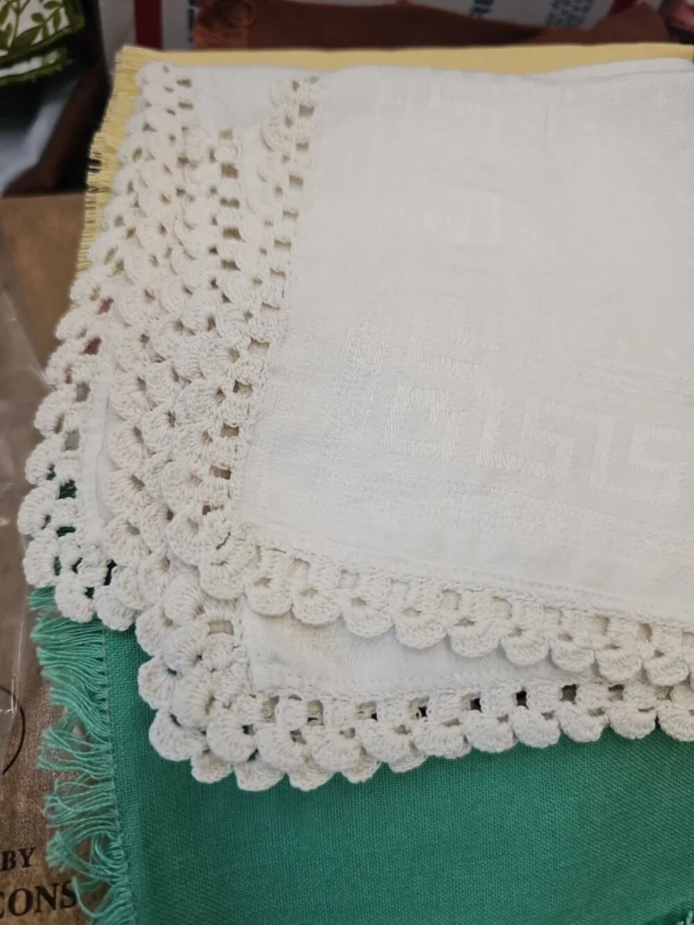 Napkins Cloth Lot Of 16 Woven/cross Stitch/crochet & Solid   With Fringe